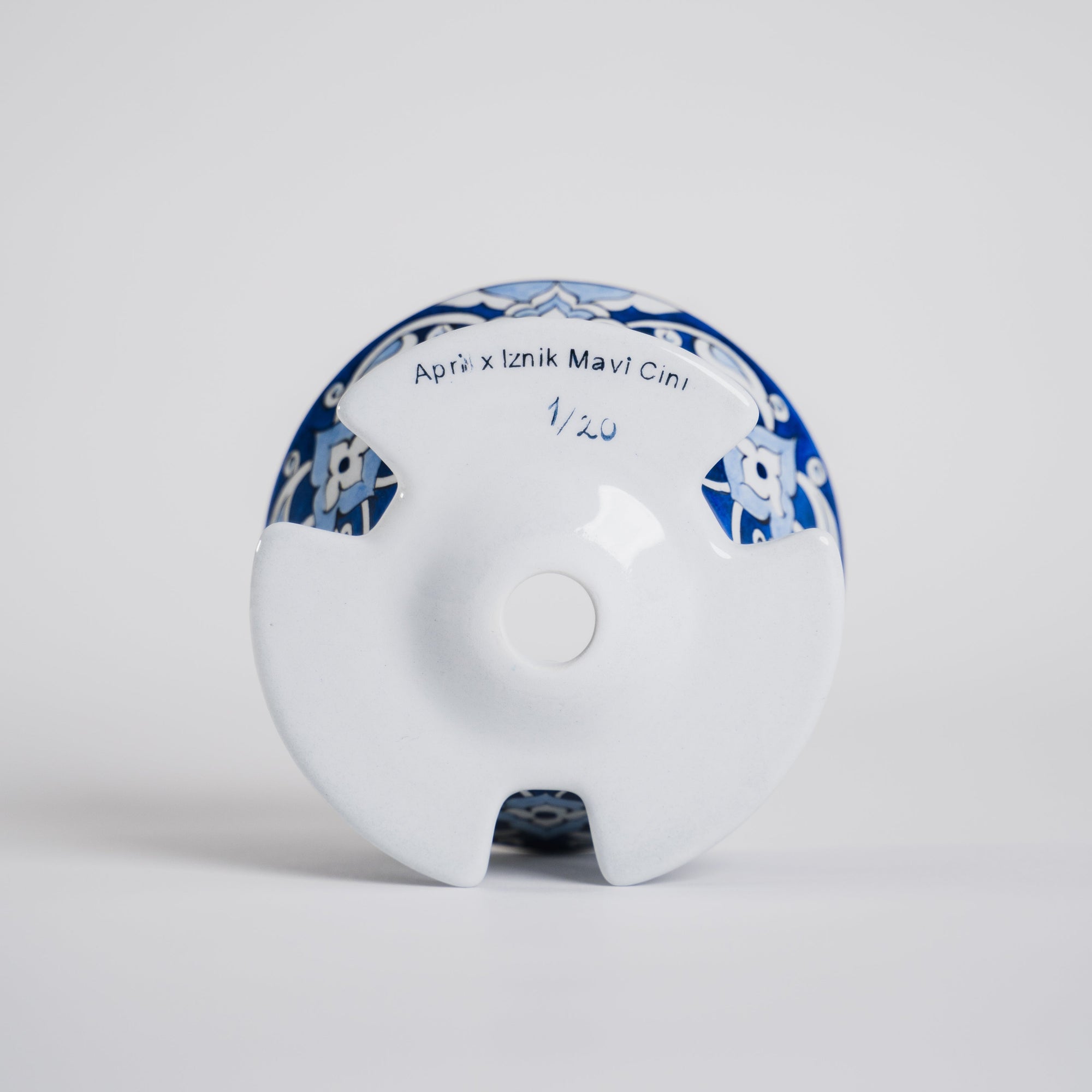 april x Iznik Mavi Cini – Ceramic Brewer