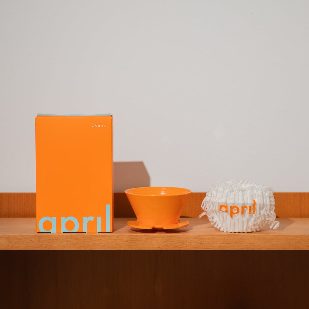 Plastic Brewer + Paper Filter + 250g Filter Beans